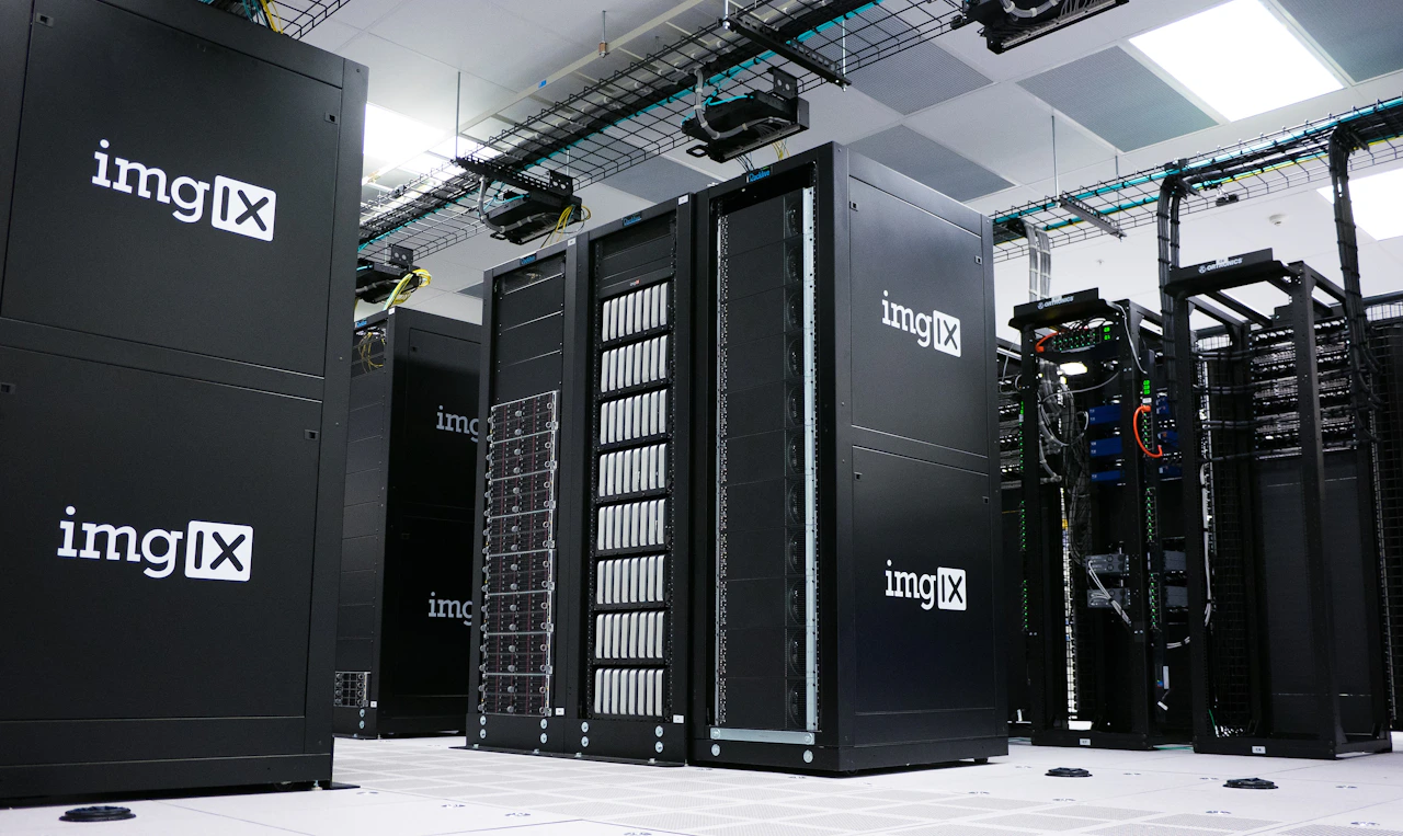 VPS Hosting KVM en Villahermosa — Por qué elegir Cúmulo para tu servidor
